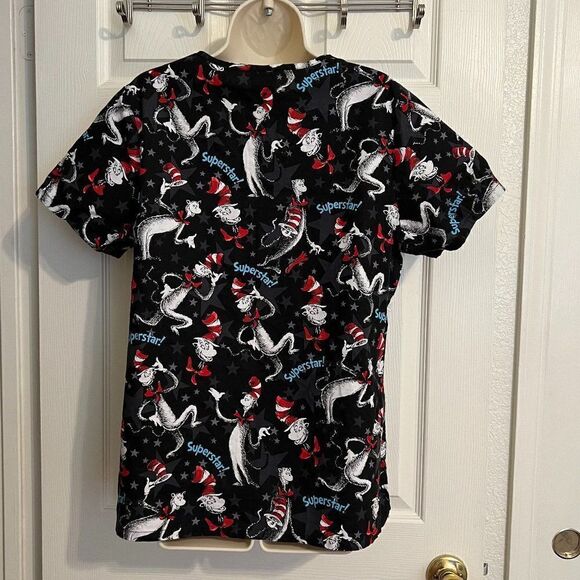Dr. Seuss "Superstar!" Scrub Top Size M - Picture 3 of 5